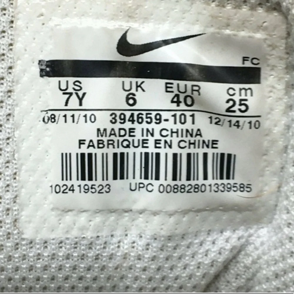 Nike Air Force 1 Low Casual Sneakers - Picture 9 of 9